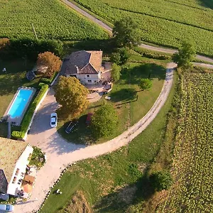 https://la-perle-du-lot.midi-pyreneeshotels.com